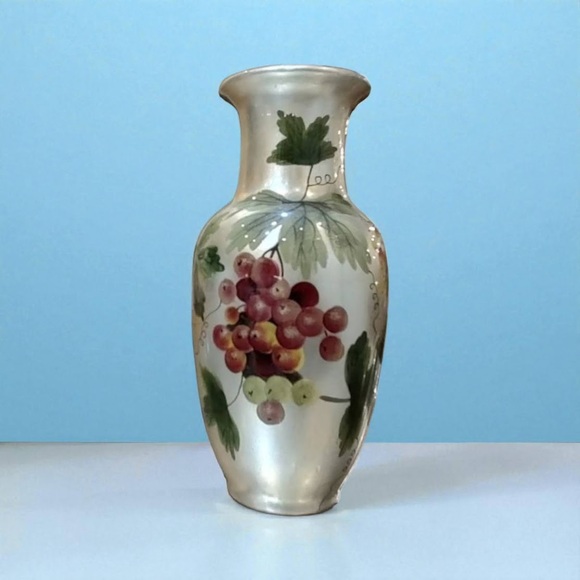 Andrea by Sadek 1970s Handpainted Ceramic Silver Vase Grapes and Leaves (b) - Picture 5 of 11